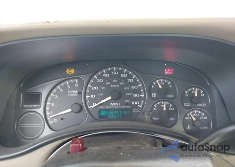 2002 Chevrolet Silverado 1500 Ls z USA, uszkodzony, nr VIN 2GCEC19V421110722